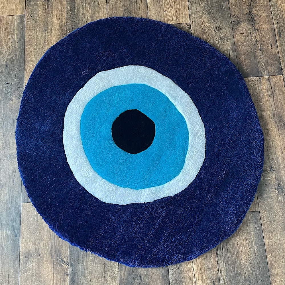 Evil Eye Hand Crafted 4ft Rug